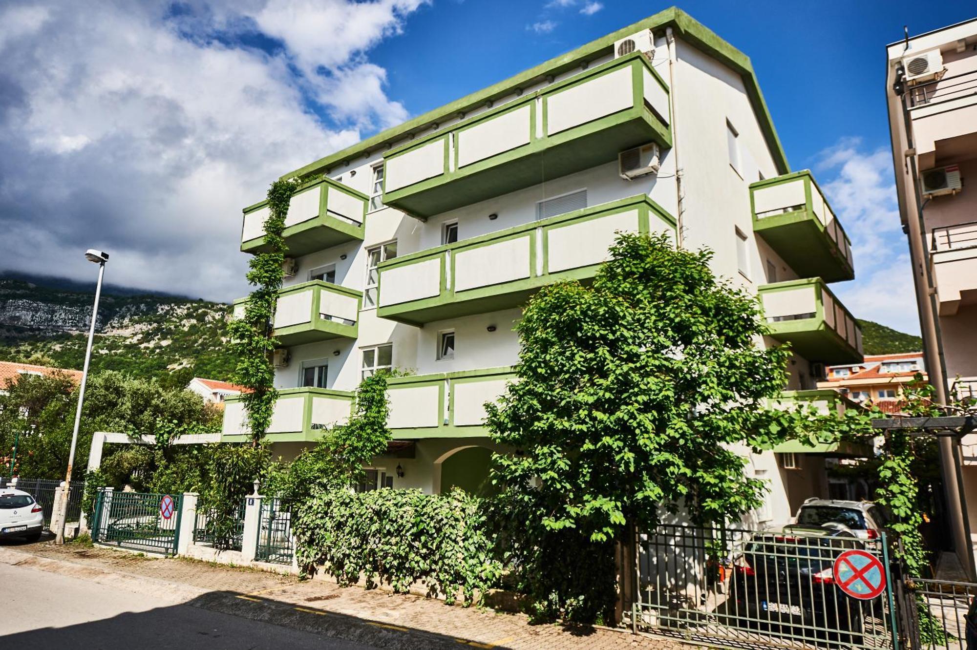 Family Apartments Mont Budva Exteriör bild
